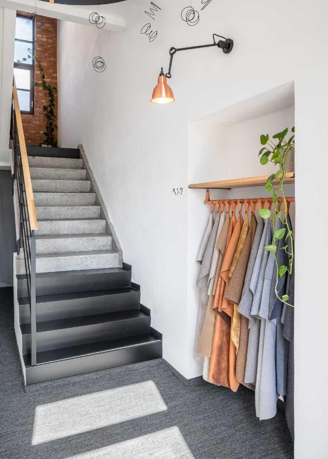 Boutique Hotel Mezi Svy Hradec Kralove Exterior photo